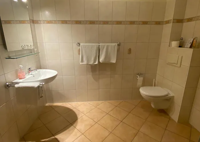 בית הארחה Zur Wirtin Eventlocation Und Gaestehaus 3*